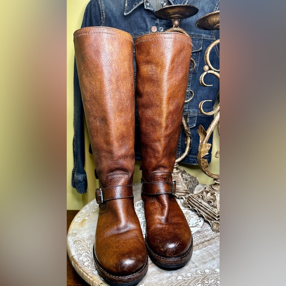 EUC Frye “Veronica” Backzip Leather Boots with Buckles and Snap Details Size 7.5 - Picture 5 of 14